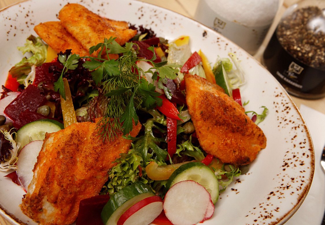 Leziz ve doyurucu olduktan sonra salata tercih edilir 😋🥗
•••
#lepainquotidien #lepainquotidientr