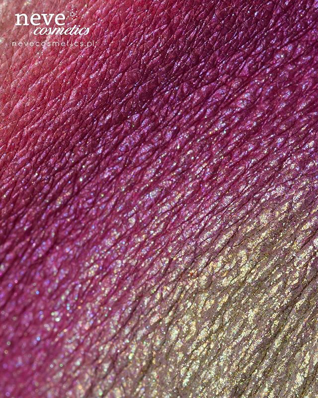 Verdissimi_com's tweet photo. Za oknem szaro, ale my się nie dajemy!
Makijaż wykonany paletą cieni Harajuku Memoir Neve Cosmetics. https://t.co/2NLm5X7ac2
A Wy w jakim jesteście nastroju?
#makijaż #twarz #oczy #NeveCosmetics #sklepVerdissimi #swatche #paleta #cienie #róże #puder https://t.co/reDdmdEtXI