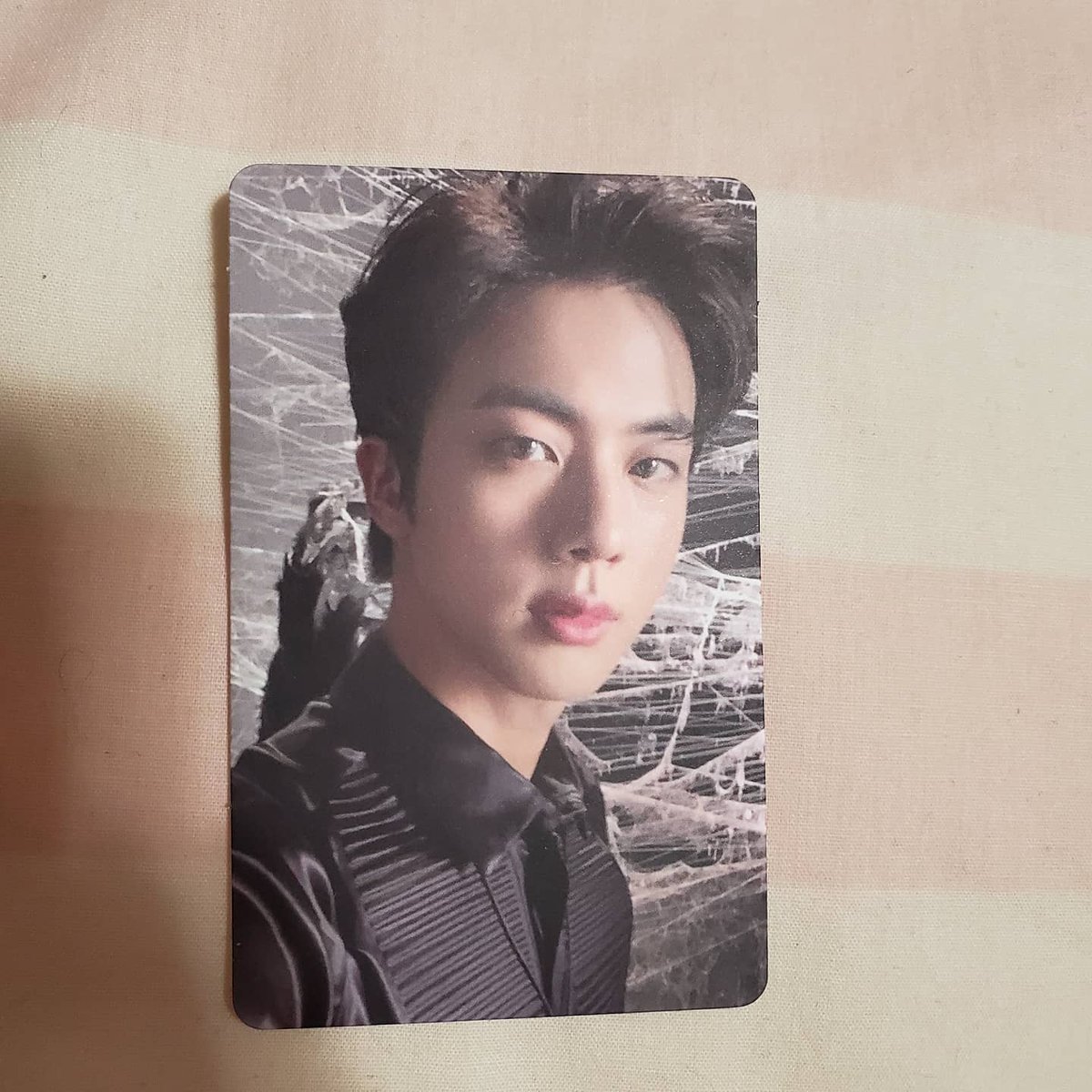 Mo_MeowMeow's tweet photo. WTT//Want to trade
Version 2 Jin ✅
Want Yoongi version 2 only! 💖
(✅ available)
(⏰ Holding)
(🚫Taken)
#BTS #yoongi #jin #btsmapofthesoul7 #MOTS7 #btsphotocardtrade #BTSPhotocards #BTSTrade #btsphotocard7 #BTSArmy #kpoptrade https://t.co/c7cKYfo46a