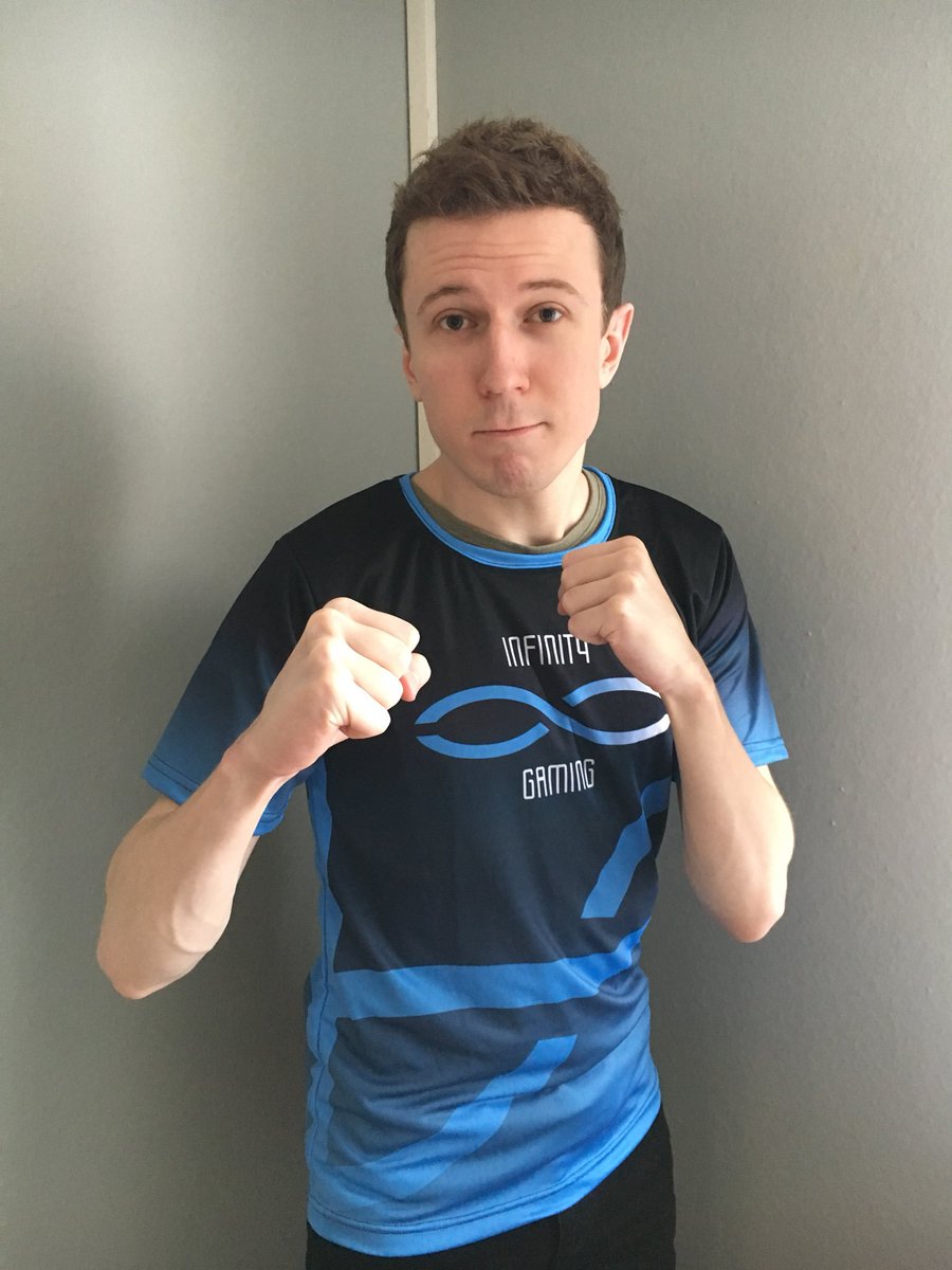 <a href="/NamsharSC2/">Christoffer Kolmodin</a> fighting!~