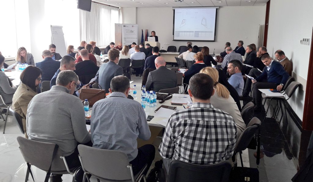 razvojna_Eda's tweet image. More than 50 participants in the workshop for preparation of the RS SME Development Strategy 2021-2027 organized by Eda and RS Ministry of Economy and Entrepreneurship within the project #SBAinBIH supported by @Sida @SwedenBiH.
#SME #DevelopmentStrategy #RS