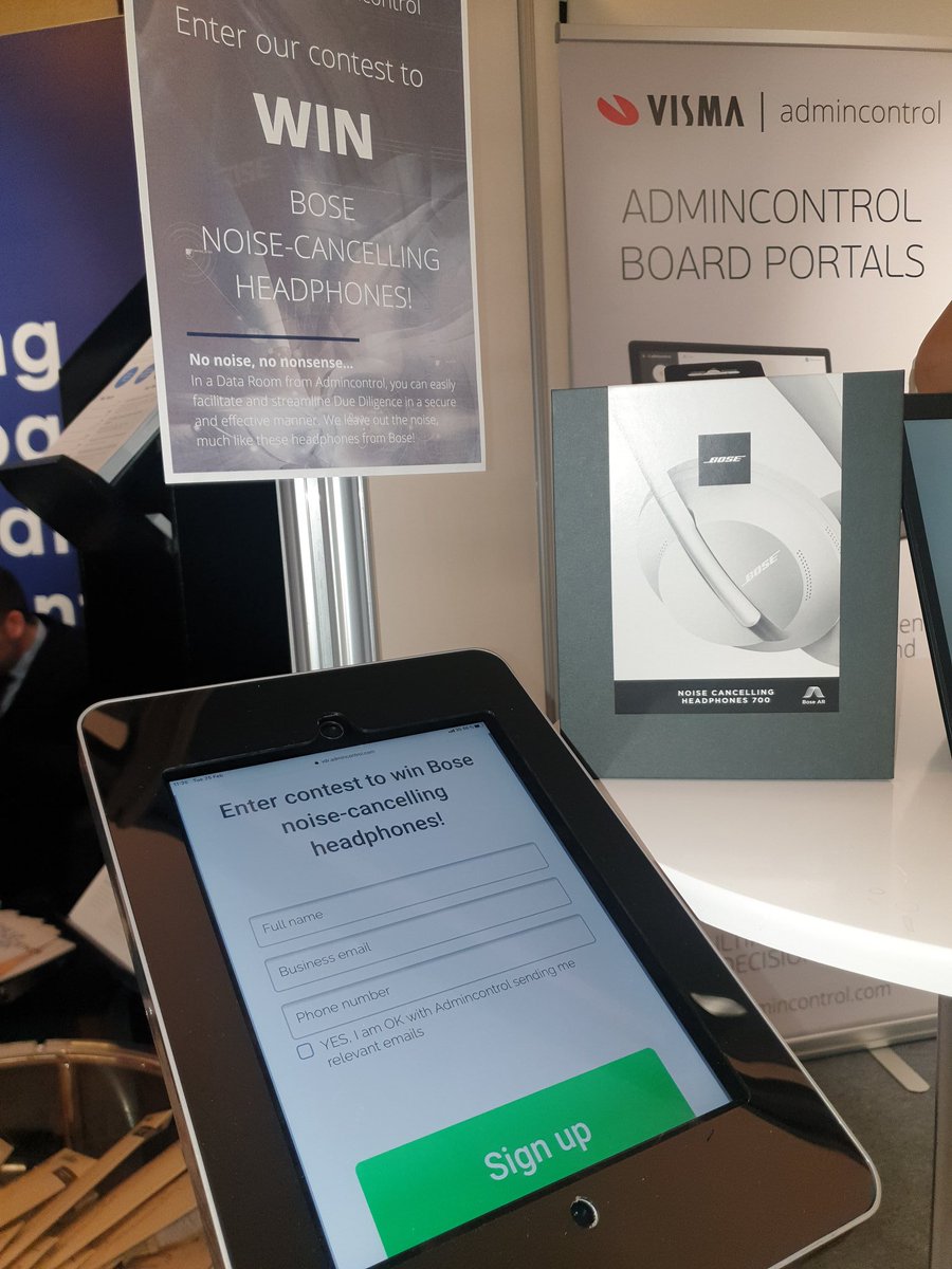 Monduta's tweet photo. Come to stand 8 to enter our contest to win Bose Noise-cancelling headphones #superreturn 😊 https://t.co/kTzWut3aTN