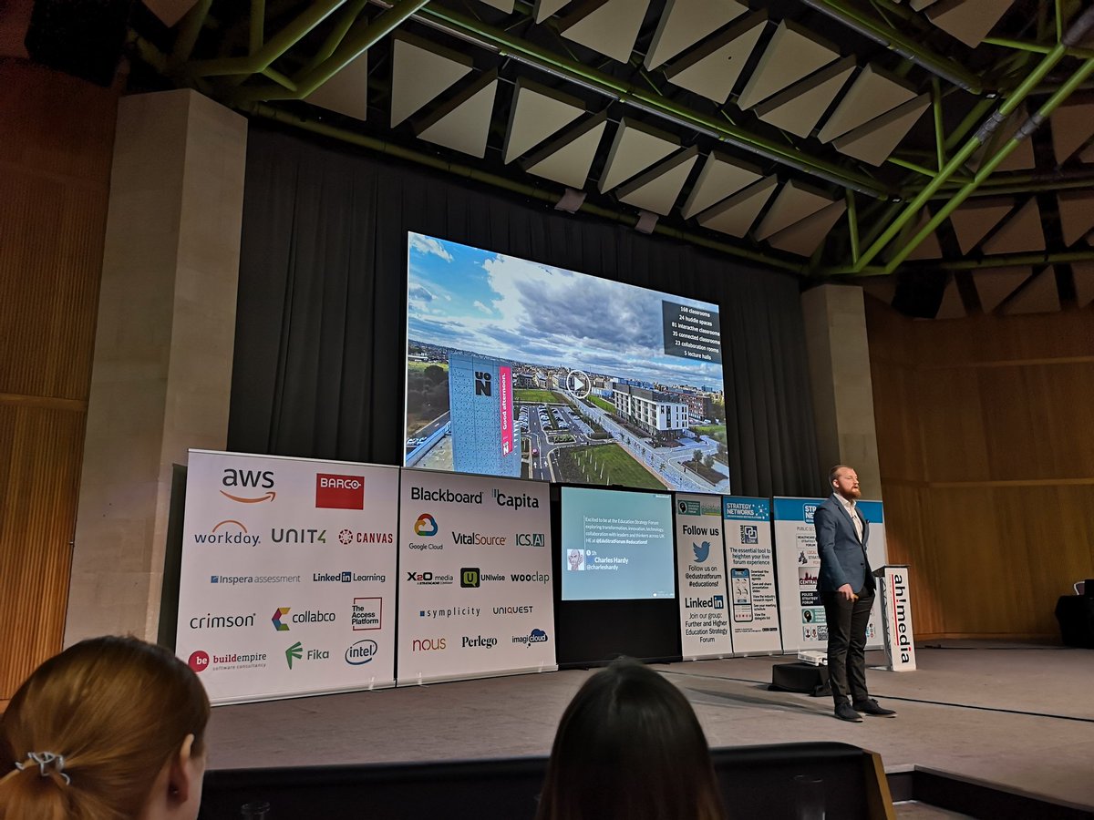 LizaMccarron's tweet image. #Educationsf @Barco really intersted in your solution... Particularly in understanding costs compared to our current costs in creating these #FlexibleLearningEnvironments