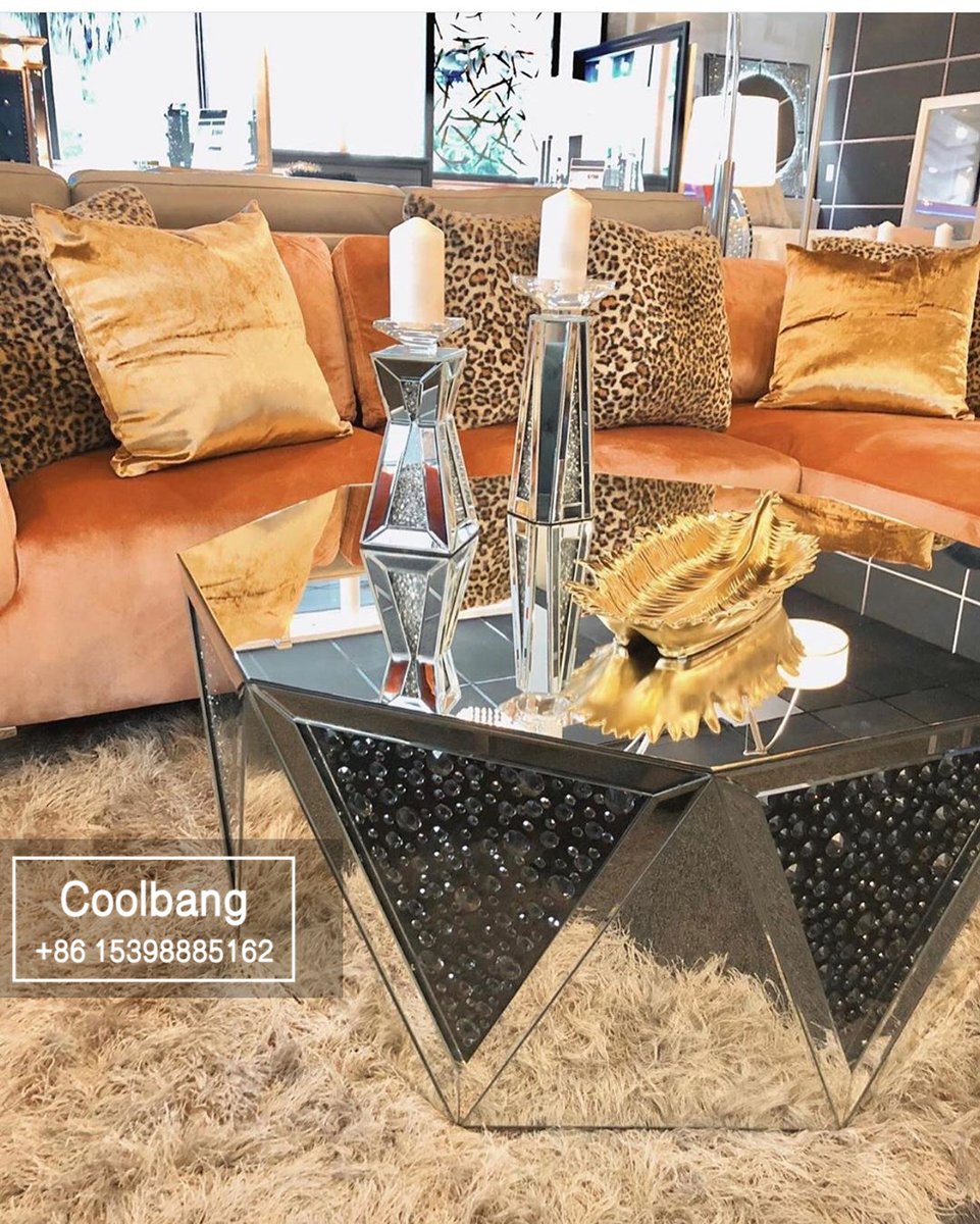 Eileen41226086's tweet image. Livingroom Furniture Set 
Black Diamond Collection
Mirrored Side Table &amp;amp; Coffee Table 

#coffeetable #mirroredcoffeetable #mirroredsidetable #sidetable #blackdiamond #crusheddiamond #livingroomfurniture