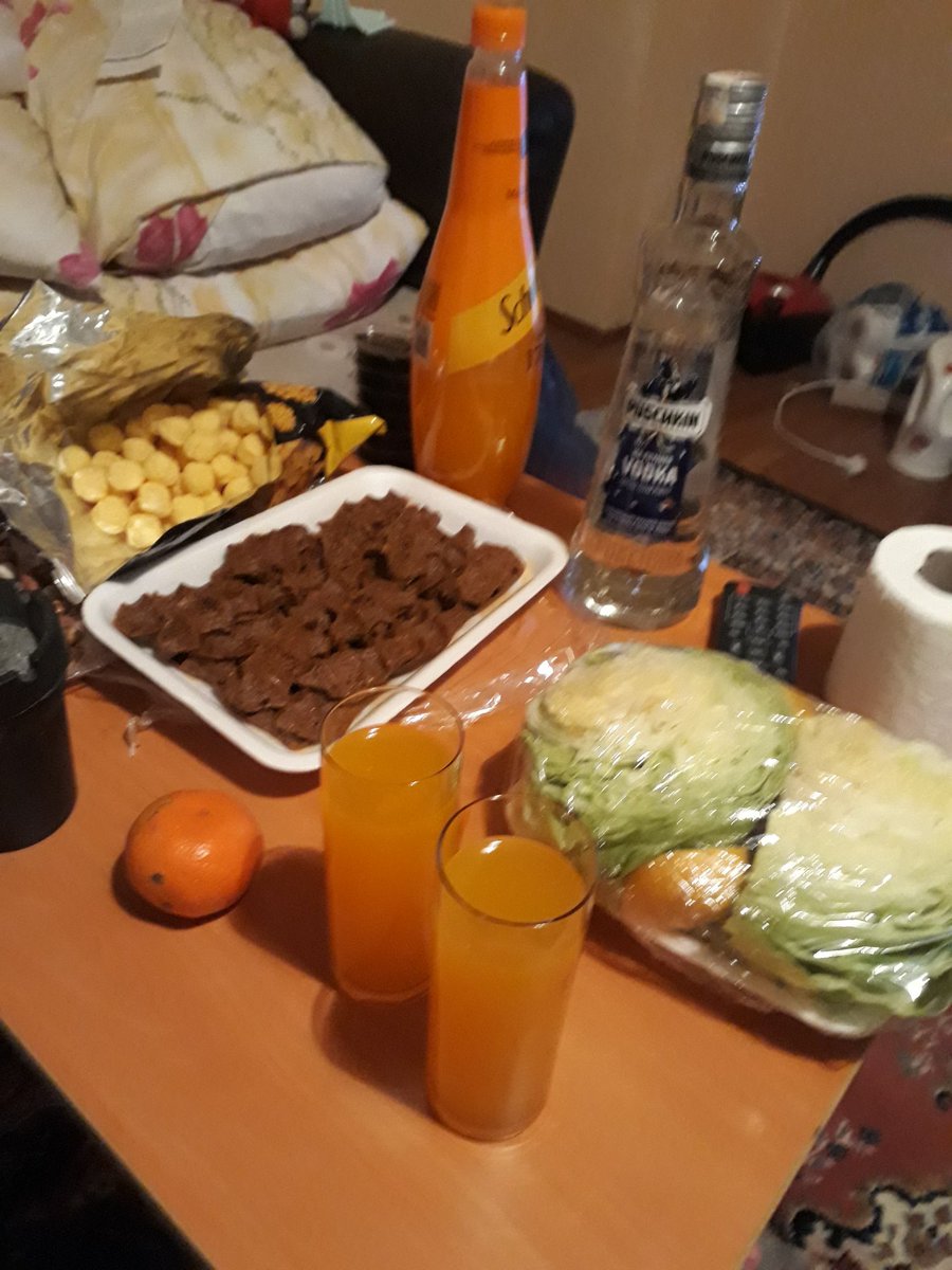 mf1650000's tweet photo. İçmeye insan aranıyor https://t.co/mVdPO6uawn