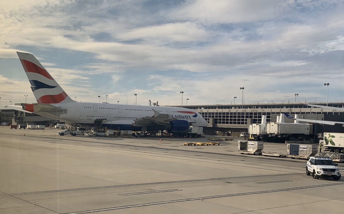 flybyday63's tweet image. After 24 hours in Washington we flew #back to London-LHR on G-XLEG &amp;amp; after 24 hours in London, #back to Washington on G-XLEK.
I love the mobile lounges to take you to immigration &amp;amp; baggage claim at IAD Airport
#backtobacks #Airbus #A380 #mobilelounges #IAD
