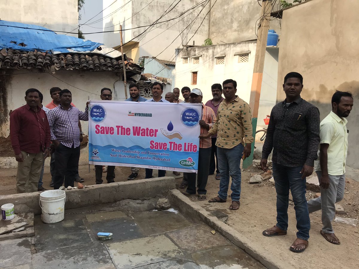 Hmwssbdgmmlrply's tweet photo. Sir conducting door to door survey programme at Premavathipet along with manager and staff under Budvel section,SD-1,O&M Div-XVI,Rajendranagar.
#savethewater
#savedrinkingwater
@HMWSSBOnline @MDHMWSSB @JalShaktiAbhyan @arvindkumar_ias @WaLCalliance @hmwssbgmom16 https://t.co/aIfBvLwavk