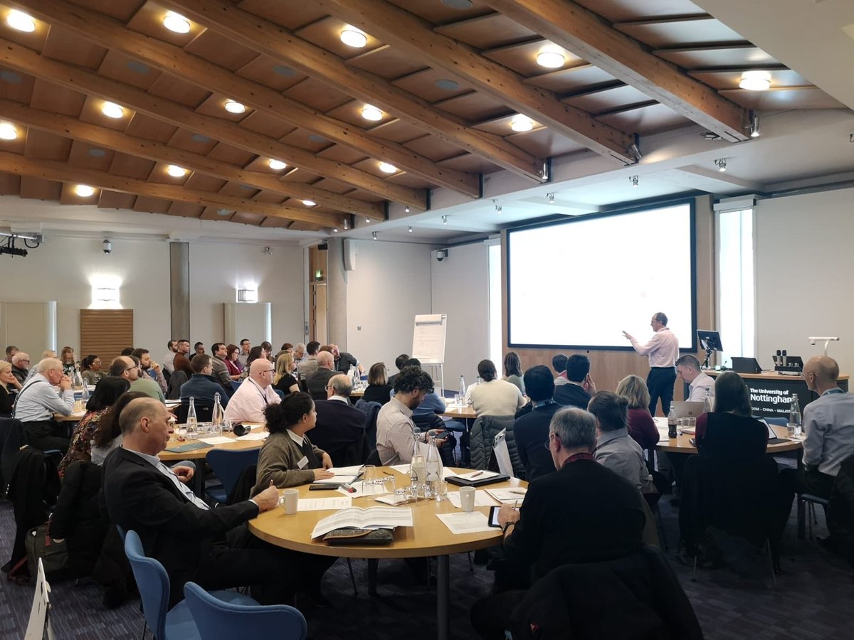 ukbiofilms's tweet photo. Professor Miguel Camara, NBIC Co-Director, introducing the Manage theme today at our industry/academia engagement focused workshop. #NBICWorkshops #biofilms #innovation #collaboration #managebiofilms @miguelcamarauk https://t.co/8lA0ttHZfn