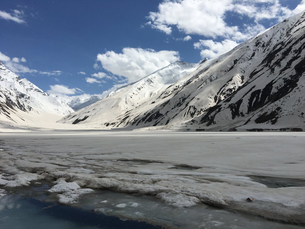 chkar_official's tweet photo. The mesmerizing Jheel Saif-ul-Malook in freezing temperature looks stunning and breath-taking!
#Chkar #Naran #JheelSaif #travel #explore #adventure #experiences #rentals #stay https://t.co/Fm1zEOk4Jd