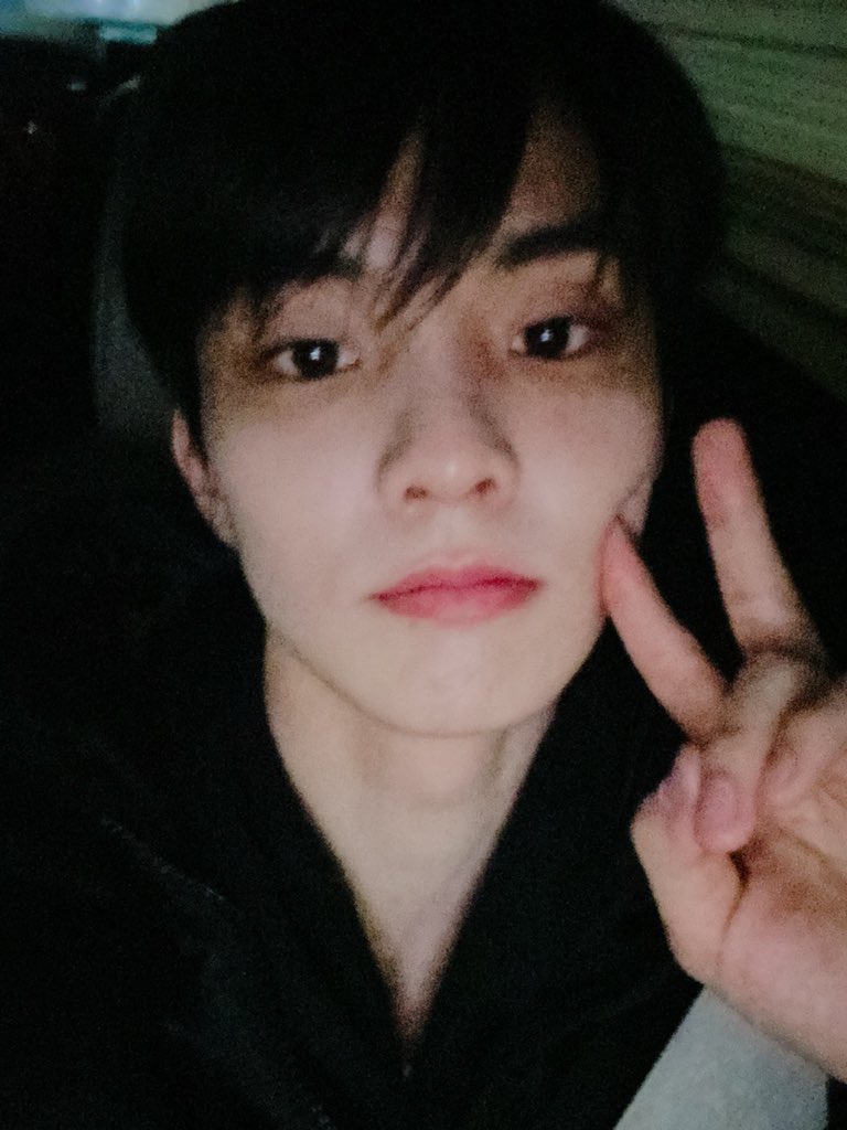 WE_THE_BOYZ's tweet photo. [큐] 오늘도 고생했어요~☺️ 그리고 감사합니다🌟 https://t.co/D3SrMe3hxk