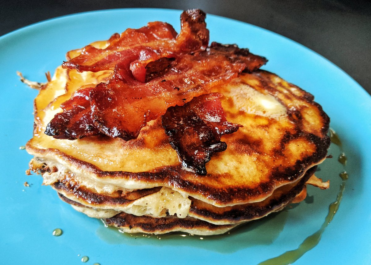electricflavs's tweet photo. Happy #PancakeDay! 
What are you having on yours? https://t.co/vVDeIWR0yJ