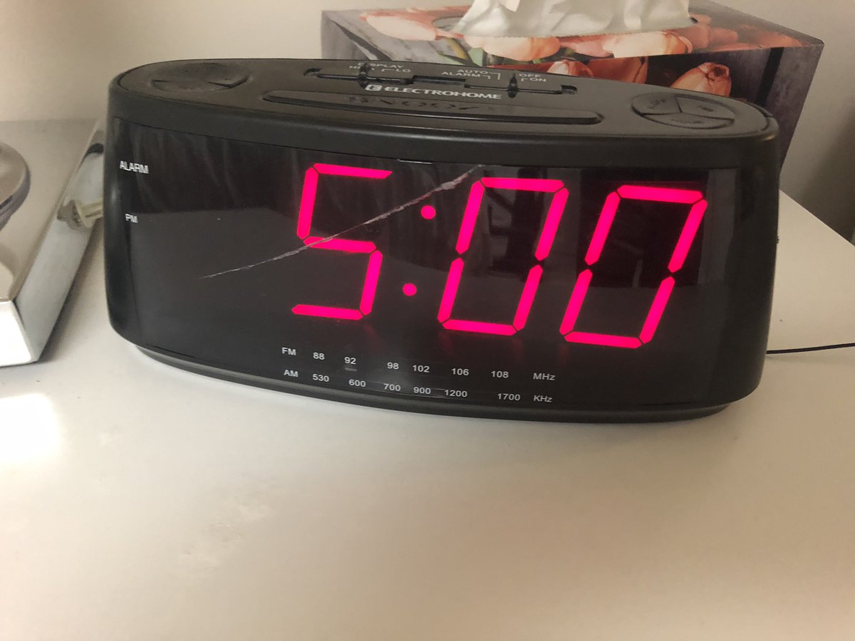 Path2Presence's tweet photo. It’s official – I joined the #5am club this morning! For someone who struggles to get up at 6:30 on weekdays (later on weekends), it wasn’t so bad but let me see how tomorrow goes. I exercised, journaled, meditated and read w/o kids! #win #metime #selflove #startthedaystrong https://t.co/fUAIa4q7oZ