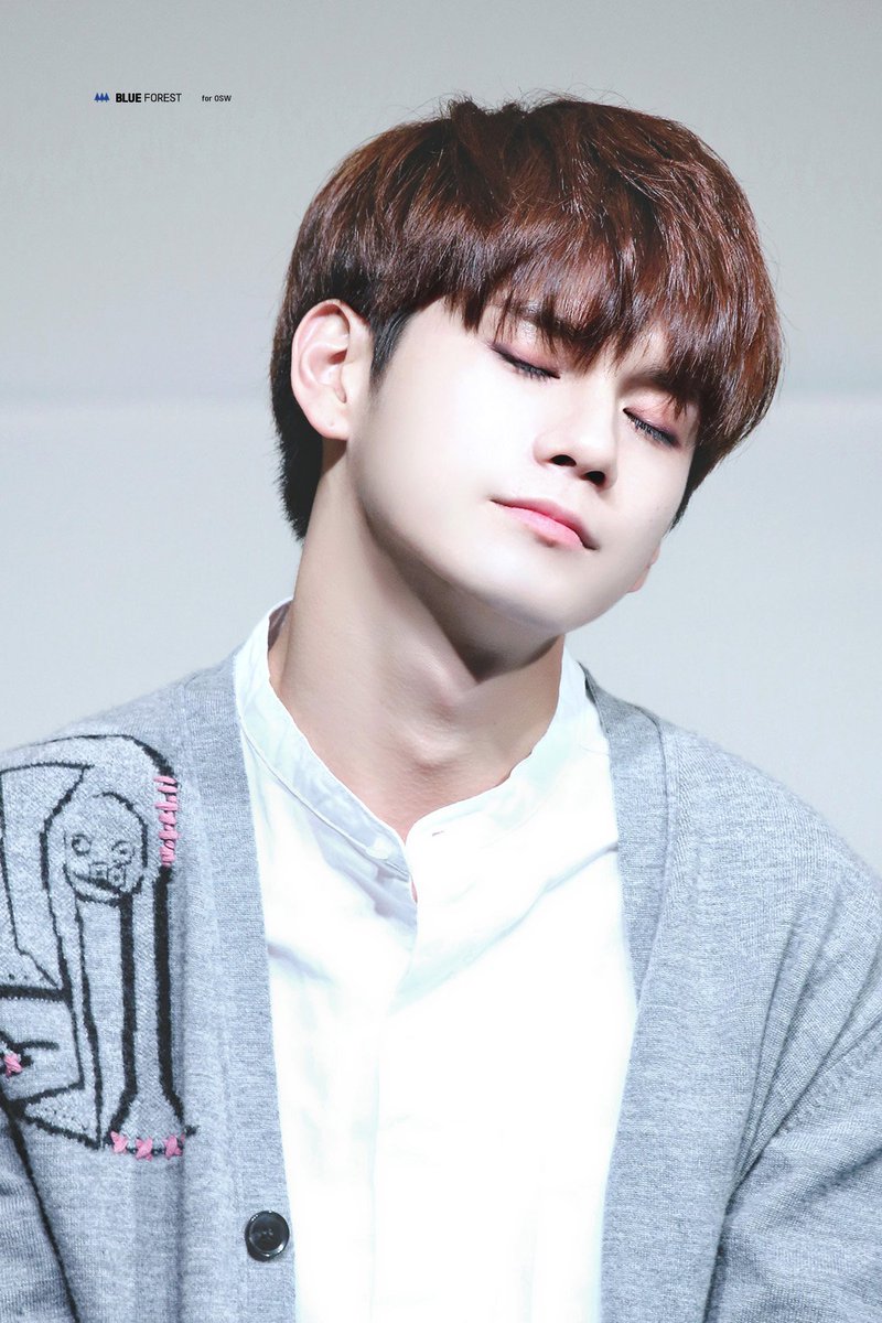 9695PICS's tweet photo. all right!!

#OngSeongwu #옹성우 https://t.co/rxoa9LpLoE