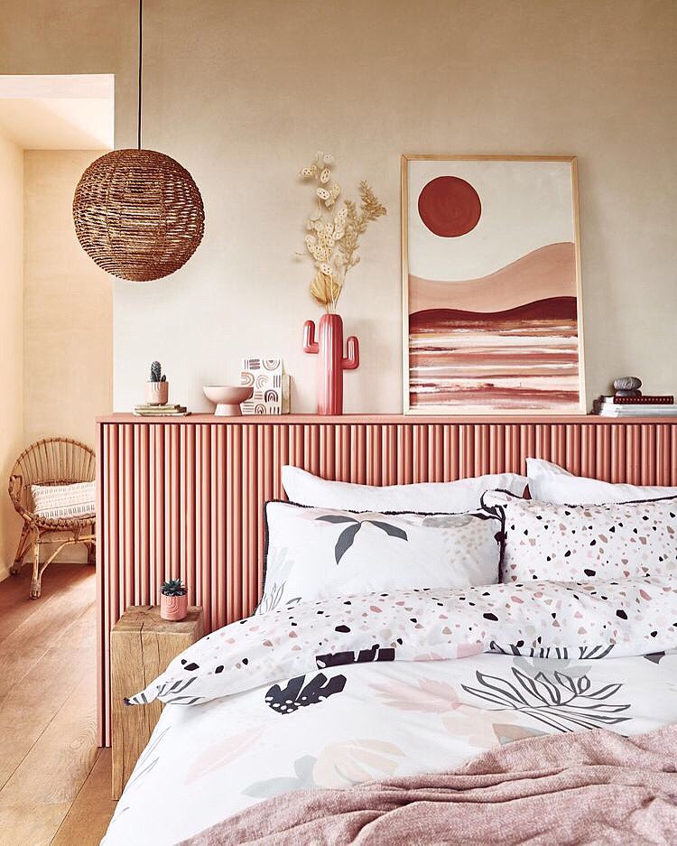 PRShotsonline's tweet image. Sahara Skies Bedroom from @sainsburys 
Prshots.com/sainsburyshome 
Ref number: 1209403 
#pastelhome #pastelbedroom #pinkhome #pinkbedroom #homeideas #homeinspo #homedecor #bedroominspo #bedroomideas #bedding #bedroom #sainsburyshome #ss20 #girlyhome #girlyroom