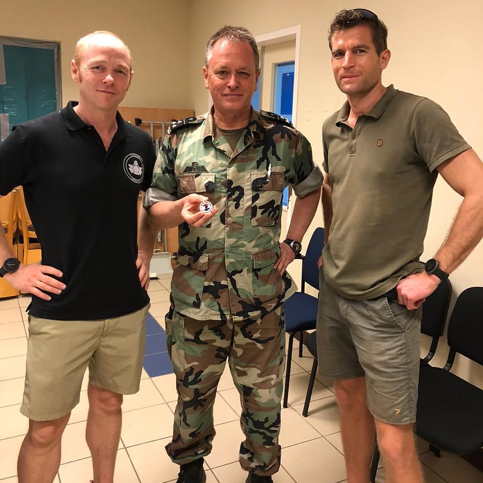 2020Wrs's tweet photo. De WRS coin werd door twee WRS-teamleden overhandigd aan de Inspecteur-Generaal der Krijgmacht, voormalig commandant van het Korps Mariniers, Luitenant-generaal Van Sprang. Ook werd de generaal uitgenodigd voor 4 april. Wij hopen op een hoop support in Rotterdam!

Komt u ook? https://t.co/RyN3rSoutc