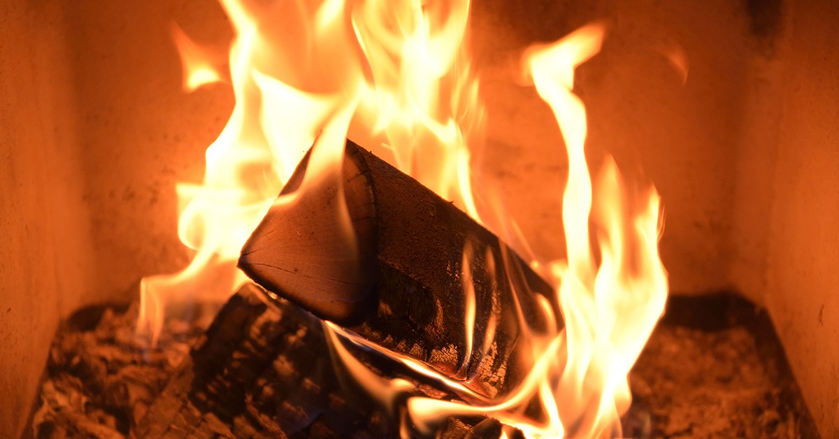 Kachelöfen, älter als 1995, müssen am Ende des Jahres nicht unbedingt #stillgelegt werden. Bei den #Ofenexperten aus #Velten bei Berlin gibt's Ofen-Einsätze als #Komplett-#Pakete mit #Frühkäufer-#Rabatt für Ofenbesitzer in #Berlin und #Brandenburg. ofenexperte.de/firma/kachelof…