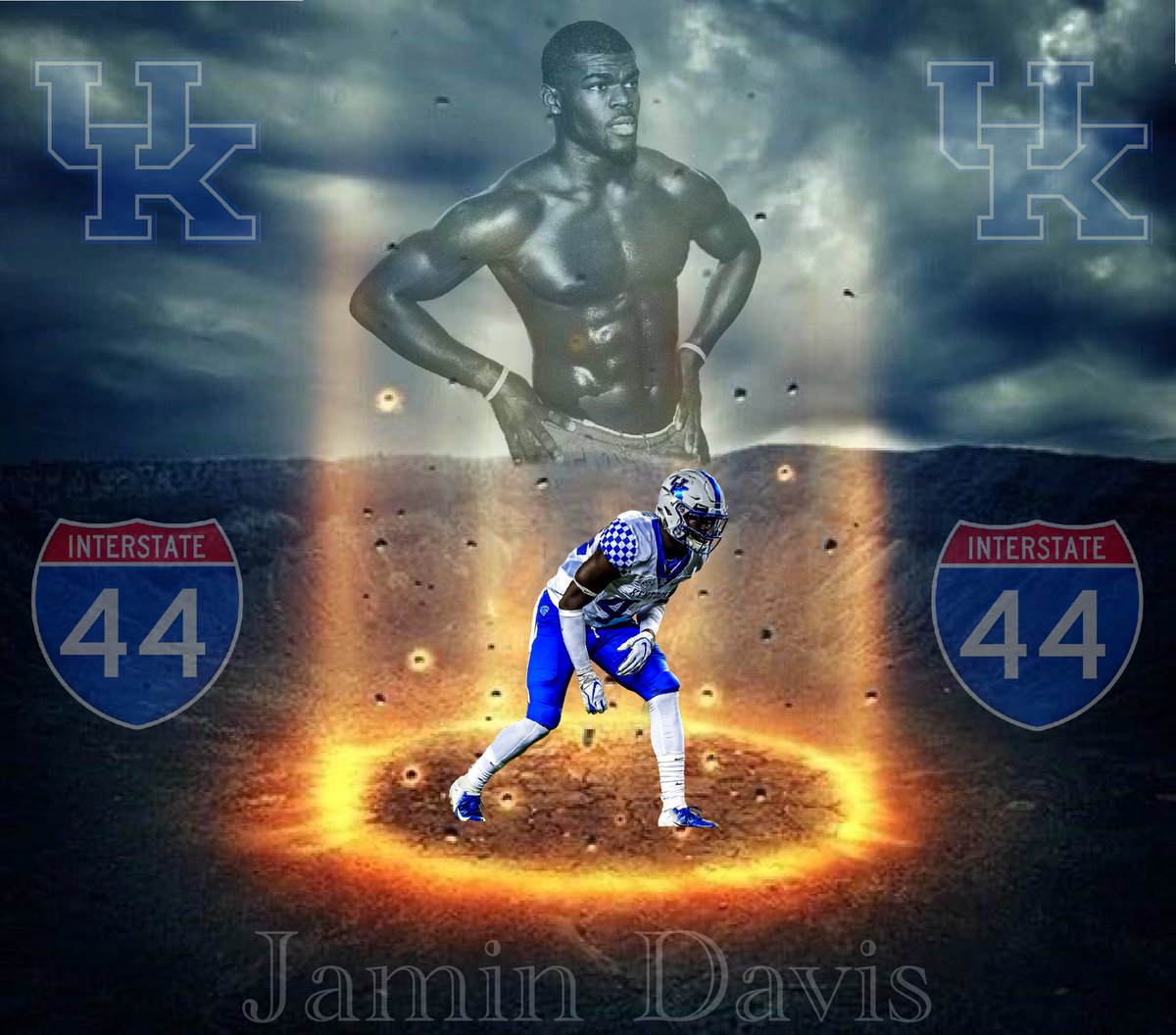 everythingkyfb's tweet photo. HUGE season coming up for this guy💪🏈💙#bbn https://t.co/ZMgVzzyohB