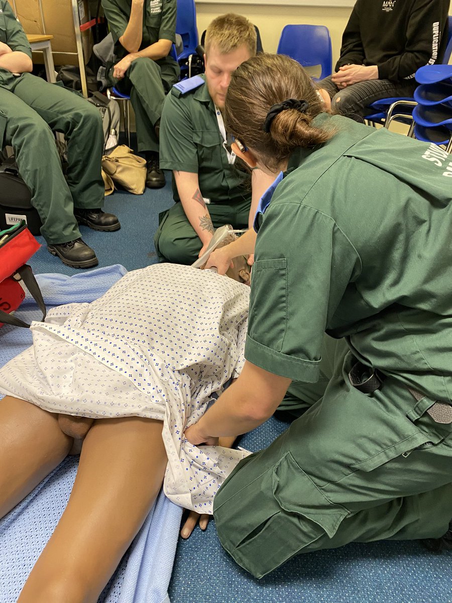 ‘More is missed by not looking than not knowing’. <a href="/ShuParamedic/">SHU Paramedic</a> Year 1 Students practicing their trauma assessments #paramedic #trauma #peer #coach