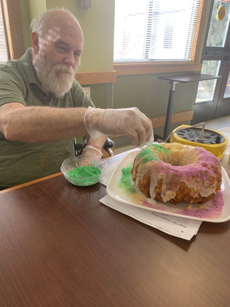 It's not #MardiGras without a king cake! #HarrisHillNursingFacility's residents were busy in the kitchen baking the sweet treat. Happy #FatTuesday everyone!