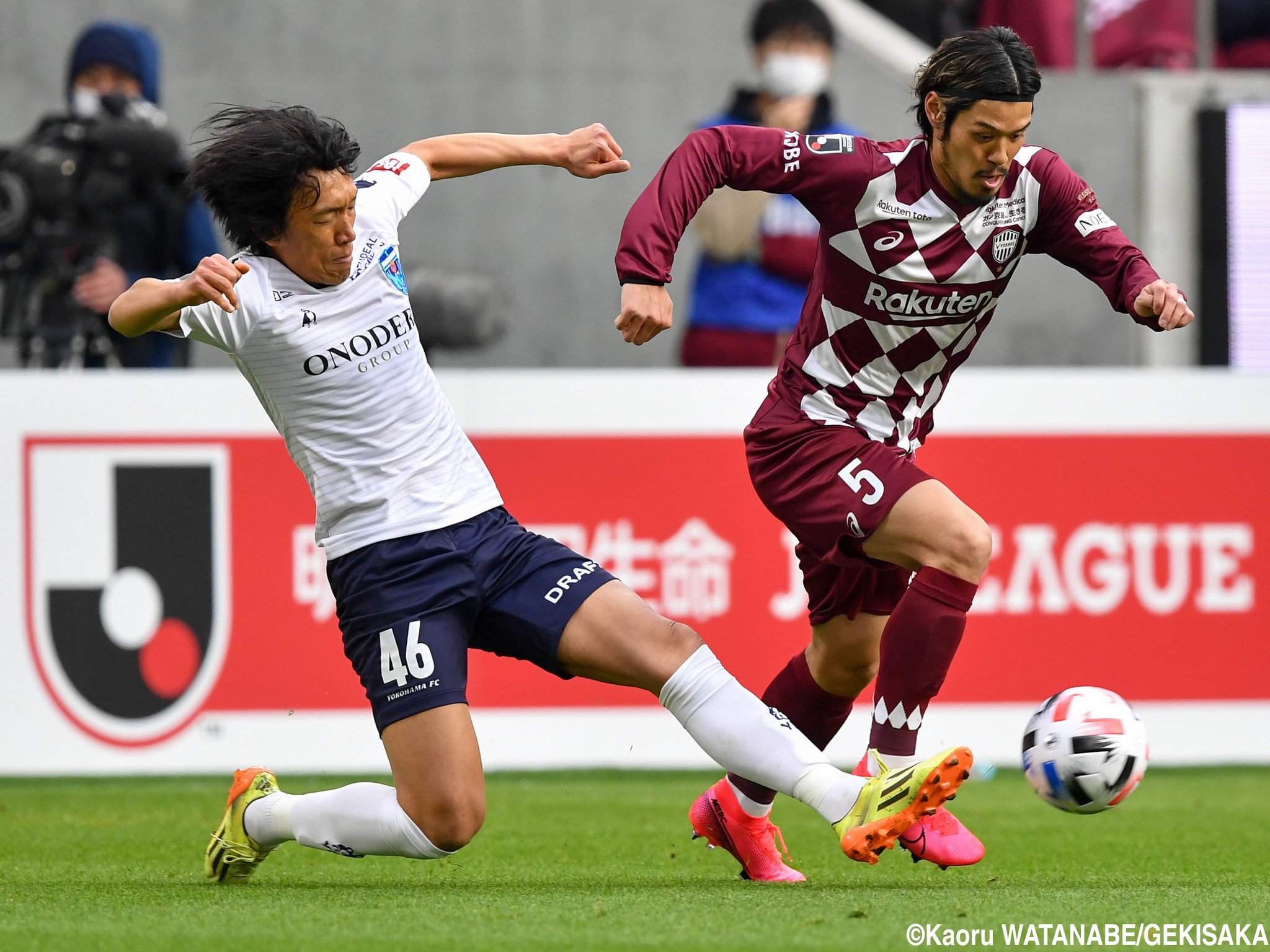 サッカースパイク Kohei Sblog 横浜fc Mf中村俊輔 選手 シーズン J1開幕戦での 着用スパイクは 試合前半は F50アディゼロ 4 Fg 後半からは エックス19 1 Fg T Co Icrsgxyzs5 サッカースパイク Kohei Sblog 横浜fc Mf中村俊輔 選手 シーズン J1開幕戦での 着用スパイクは 試合前半は F50アディゼロ 4 Fg 後半からは エックス19 1 Fg T Co Icrsgxyzs5