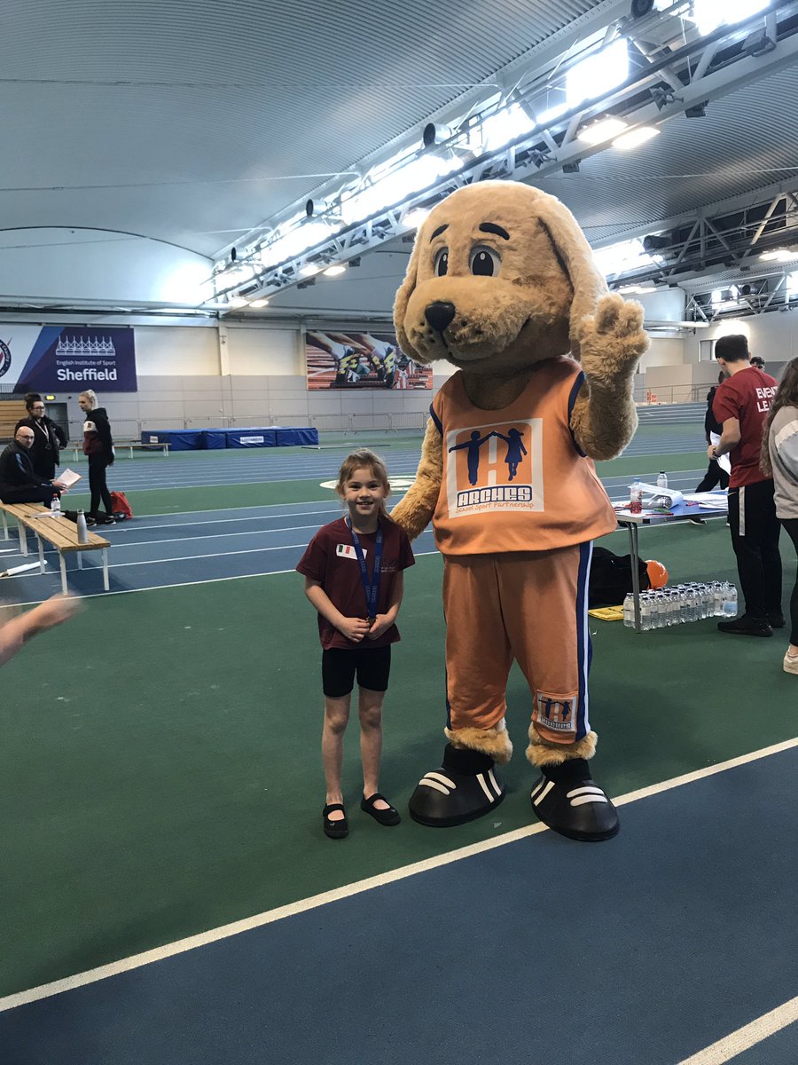 Hallam_SportDev's tweet photo. It’s Events Week for our level 5s! We are #LeadingLocally by organising activities for over 750 children at #Sheffield primary schools. Thanks to @ArchesSSP and @LinksSSP for supporting us all semester 💪🏽💪🏽 https://t.co/oEbfAJDJKJ