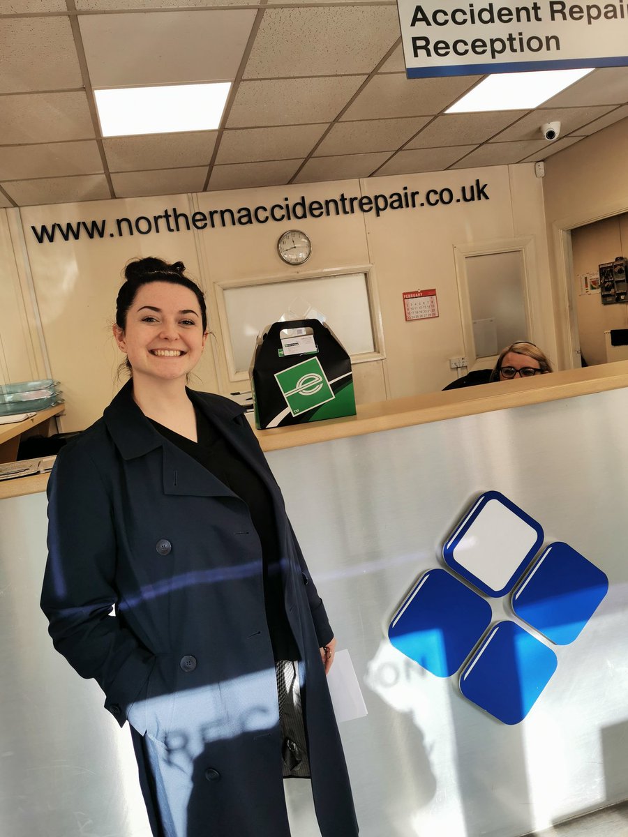 U8Michael's tweet photo. Taken out Steph Marketing at one of our biggest bodyshops for a big gift drop! #U8Marketing #GonnaWinBCAM #EasterFeaster https://t.co/7DvvLU2Ehn