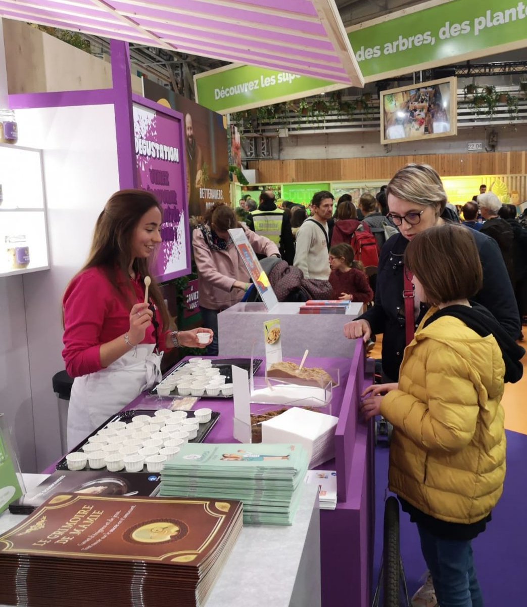 Cultures_sucre's tweet photo. #SIA2020 Pour le #dessert, venez déguster les différentes variétés de #sucre accompagnées de verrines de fromage blanc. #cassonade #vergeoise Hall 2-2 https://t.co/LixEGQSFP9