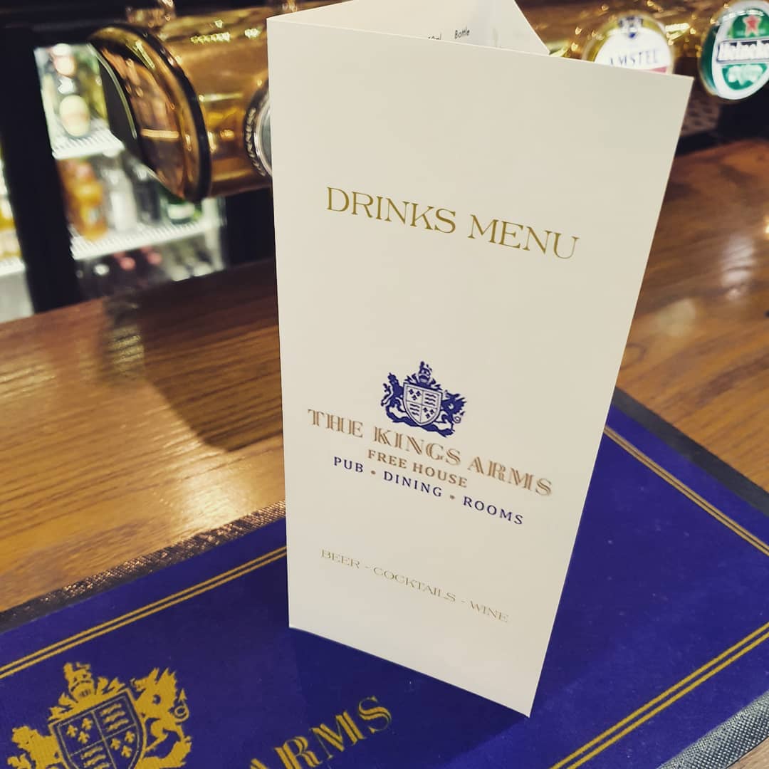 🍺🍷🍹 Our new drinks menus have arrived!! 🍺🍷🍹

Make sure you come and try something from our new cocktail menu!

#pub #countrypub #publife #cocktails #drinks #menu #HappyHour