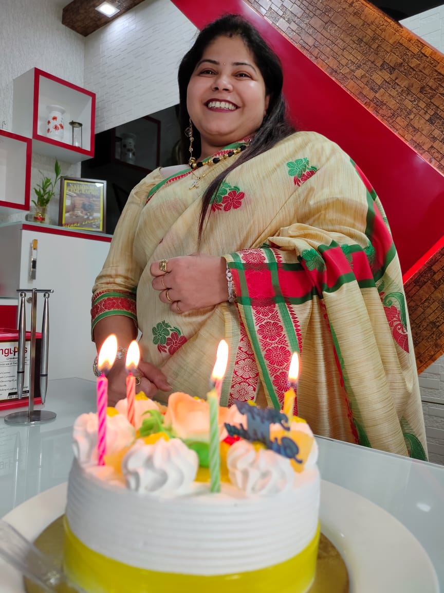 vtechacademy's tweet photo. The warmest wishes to a great member of our team.
May your special day be full of #Happiness, #Fun and #Cheer🎂🎂🍰🍰🍰
#VtechTeam wishing Happy Birthday to Kanchan Sharma https://t.co/9jWWiVjIGW