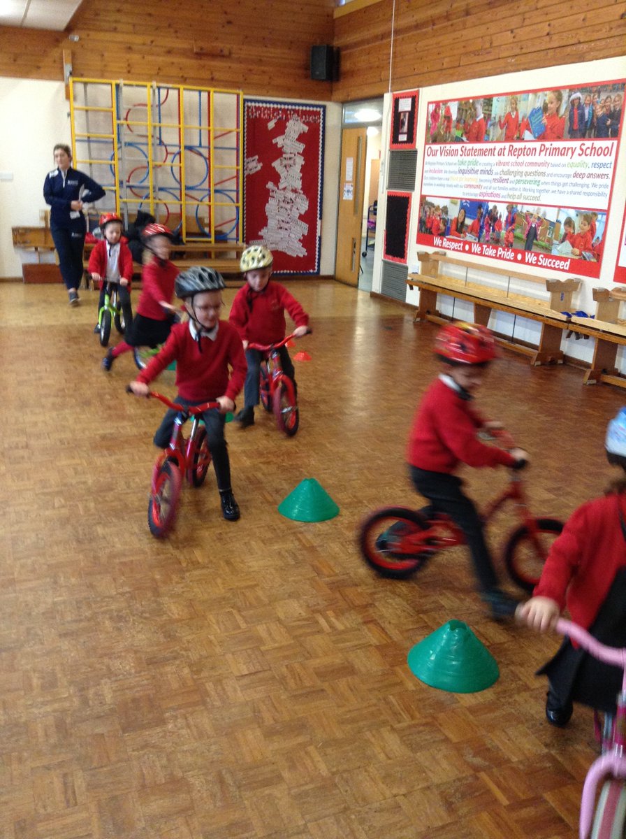 ReptonPrimary's tweet photo. Our Robins have just completed their 'balanceability' training with @SouthDerbysASP. Well done to all our children! https://t.co/KzMrztpFer