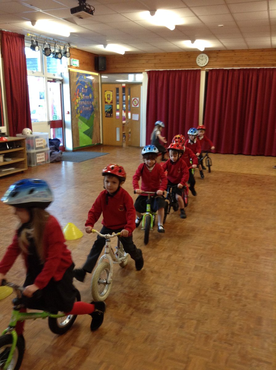 ReptonPrimary's tweet photo. Our Robins have just completed their 'balanceability' training with @SouthDerbysASP. Well done to all our children! https://t.co/KzMrztpFer