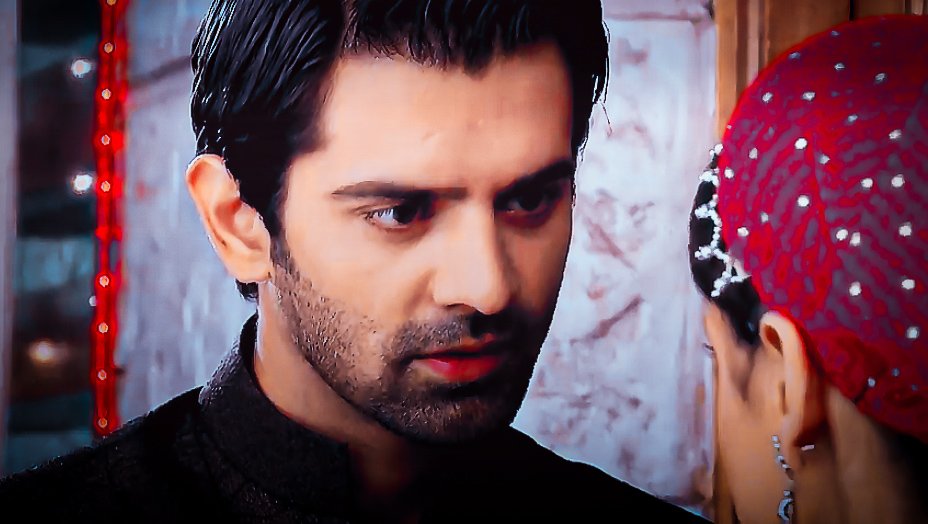 A: Arnav Singh Raizada banne k liye jo cheez chahiye woh tumhare paas nahi hai. Us cheez ko Dimagh kehte hainK: Nahi Mr. Raizada.Humare paas kuch aesa hai jis k rehte huay hum aap kabhi nahi ban sakte.Usay Dil kehte hainBickering ~ a sign of affection?! #IPKKND  #IPKKNDRewind