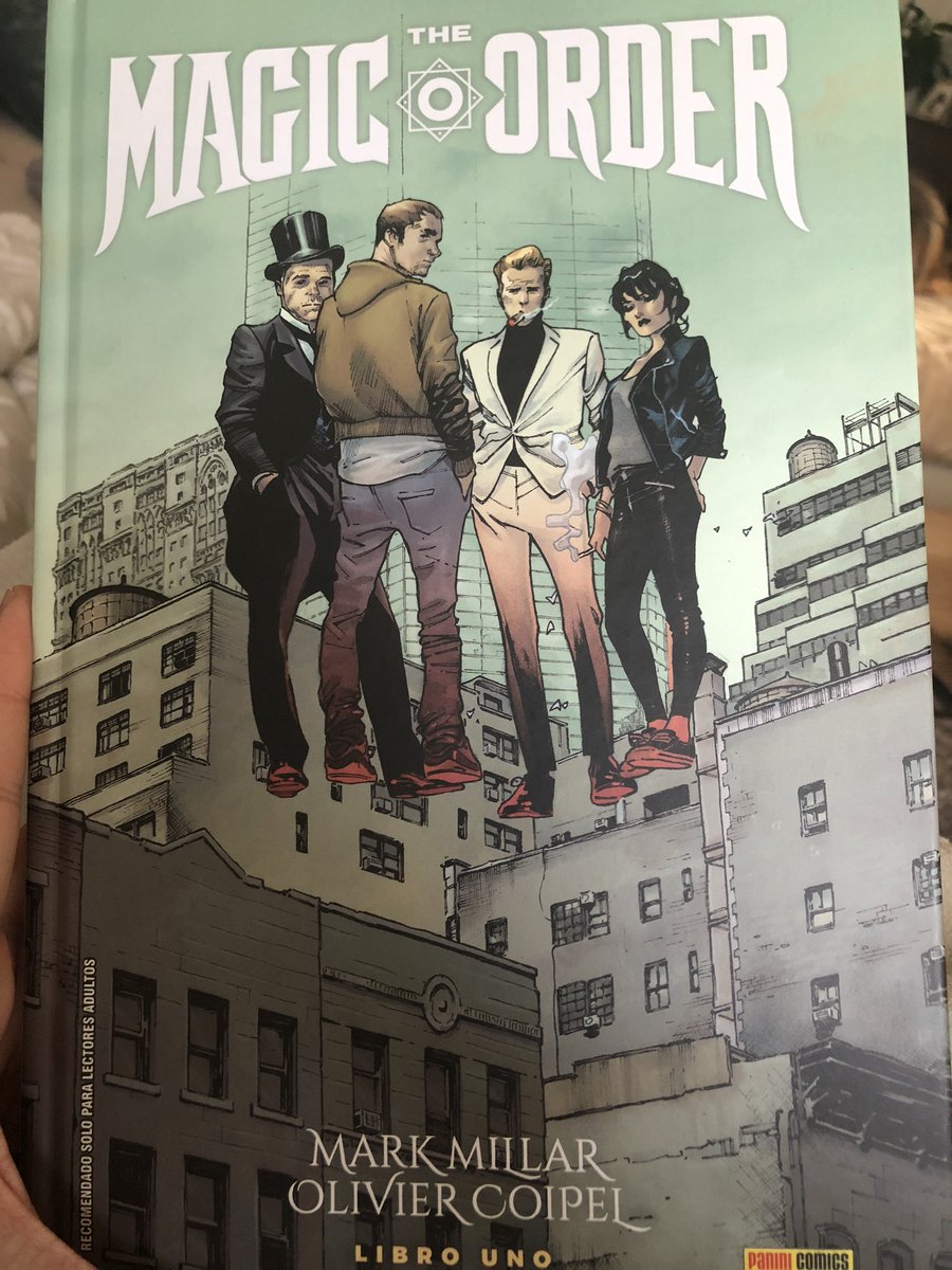 AlbertadriHM's tweet photo. Tenía pendiente de leer #TheMagicOrder de #Millar y #Coipel y os lo recomiendo encarecidamente. Una historia de magos q, a pesar de pivotar sobre un argumento q no parece original, tiene varios giros de guión como en las mejores actuaciones de magos. Bien por Millar. Sigue 👉🏼 https://t.co/GjkdjQJmug