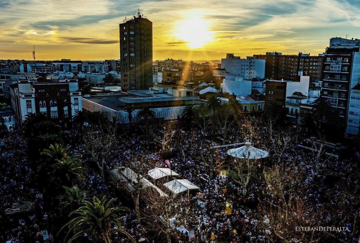 🔝🎭 #Carnaval #Badajoz 2020 🌛☀️🎭