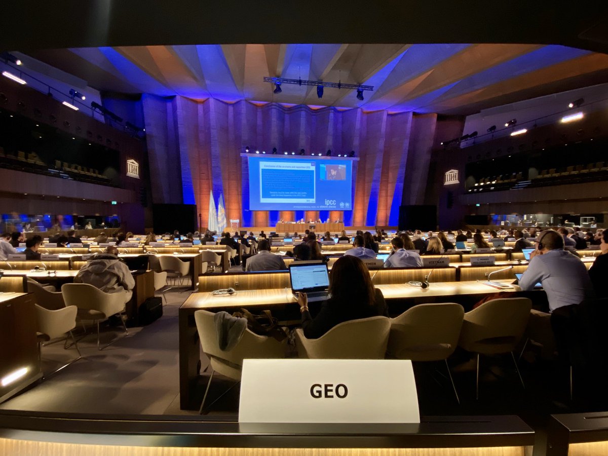la_Venturini's tweet photo. How @IPCC_CH is going to contribute to the Paris Agreement global stocktake process is one of the important items of this #IPCC52 session. The Task Force identified two main alternatives and multiple options now up for discussion... Not an easy one. https://t.co/U4wKDVU6kW