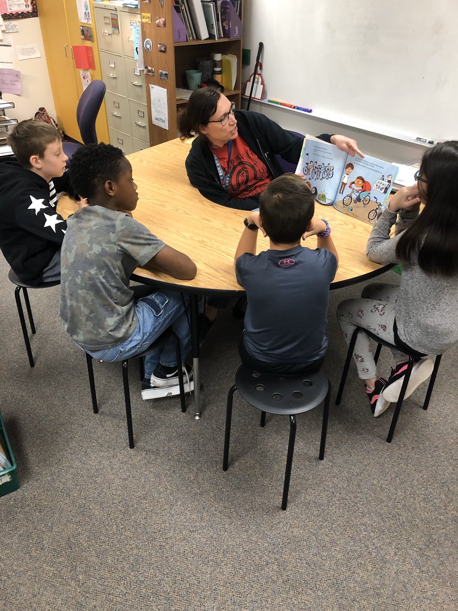 MrsWenokur's tweet photo. Tadlock 3rd grade learning with @holbrooks46 about how the UOS Learning Progressions can support the work done in Interactive Read Alouds. What a fantastic morning with these teachers. #tcrwp #labsites #learningzone #FISDLiteracy https://t.co/d8presePvS