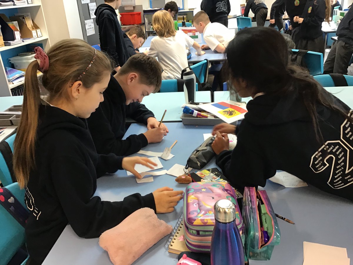 FoxCovertPS's tweet image. #p7fcps enjoyed being European diplomats today exploring what pressures faced their country before WW1