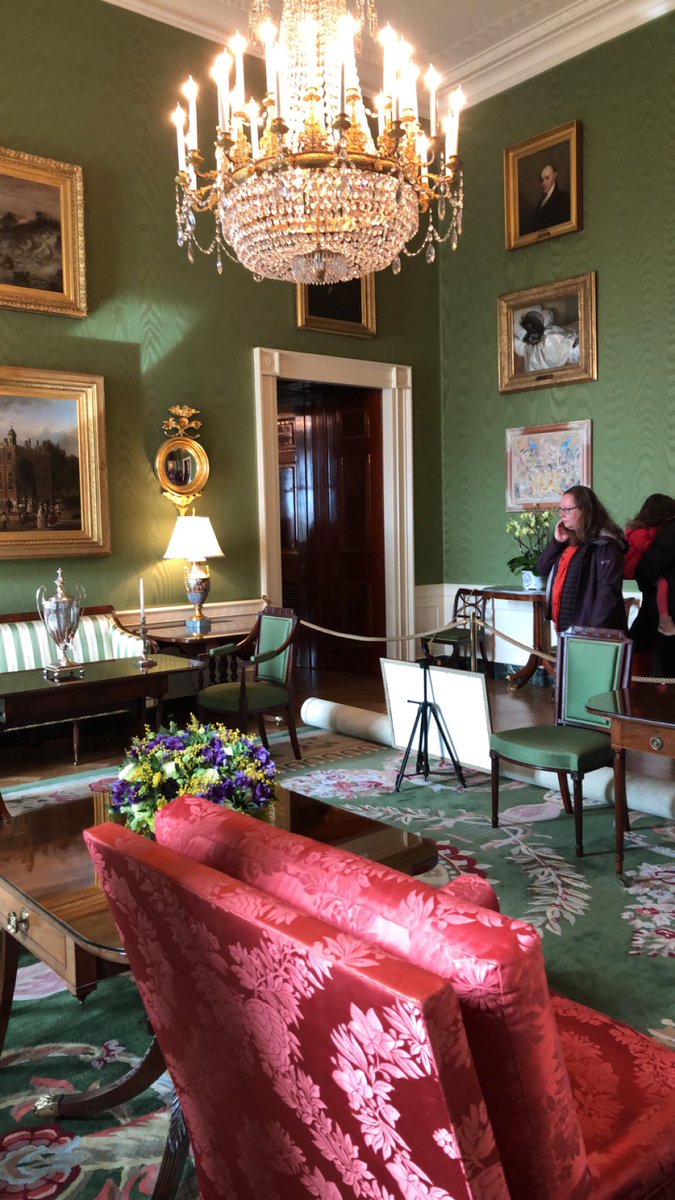 Holly Jackson tweet media