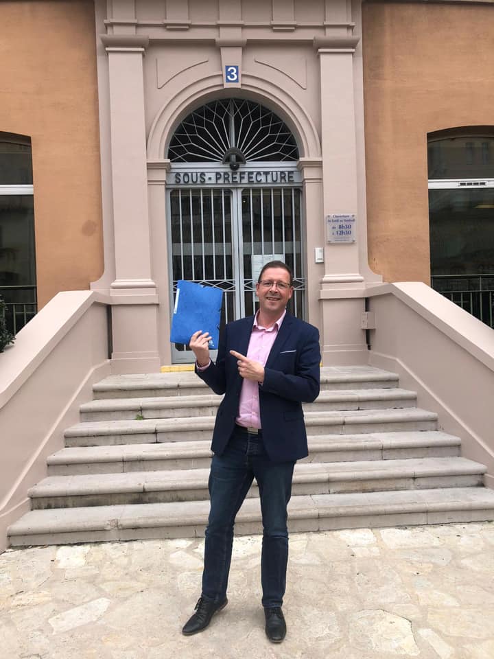 NotreEssentiel's tweet photo. La liste est déposée... Auribeau, notre essentiel ! https://t.co/Zfjm36yhqz