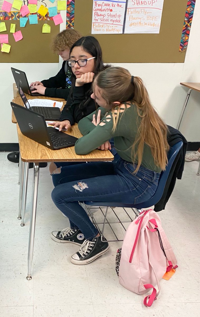 AJBriesemeister's tweet photo. ELA 8th grade PreAP @AJBriesemeister Teacher, Mrs. Conlan, reviews persuasive papers turned in to Google Classroom by students while keyboard typing sounds fill the actual class! #ToroLearning #ClassroomFocus https://t.co/TSeHgndv9M