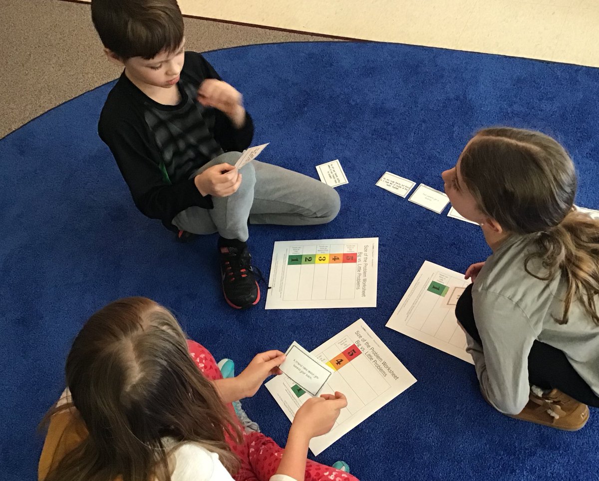 MrsPetersFH's tweet photo. Thinking carefully about Big vs. Little Problems and then discussing reactions &amp; tools to help! @ZonesOfReg @JaneMBrill https://t.co/GO4O2PabZ8