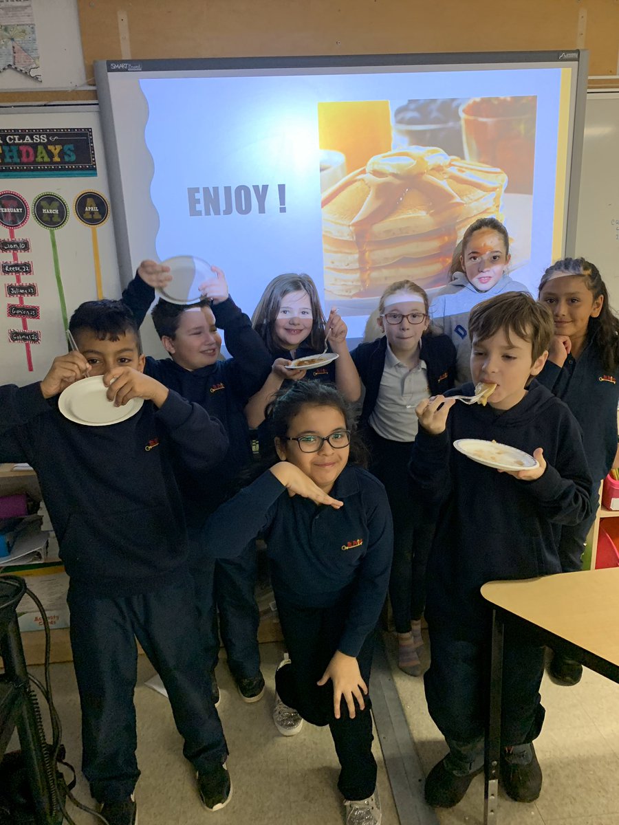 mskurnikk's tweet photo. Today the students learned about the significants of Pancake Tuesday and why we celebrate ! We had some great discussion , worked on some activities  and of course ate pancakes! 😊🥞🙏 #shrovetuesday #beginningoflent @stpetersmilton https://t.co/0HXHsBjjuy