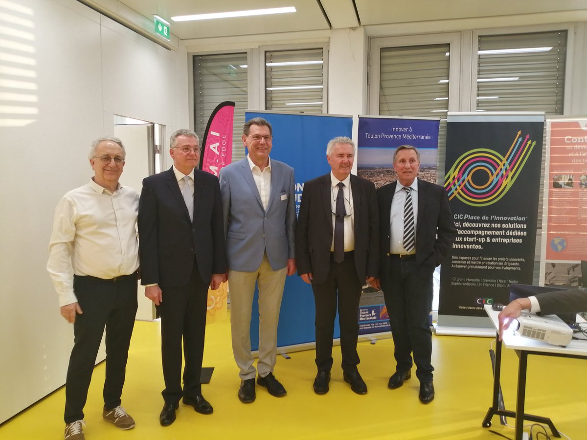 Aux côtés de Michel Rubino et des équipes de Cartesiam pour le lancement mondial de leur nouveau logiciel qui rend les objets "intelligents, conscients de leur état"
<a href="/MaRegionSud/">Région Sud</a> accompagne les pépites de son territoire !! #Cartesiam.ai 2019 Entreprise de l'année AT THE EDGE