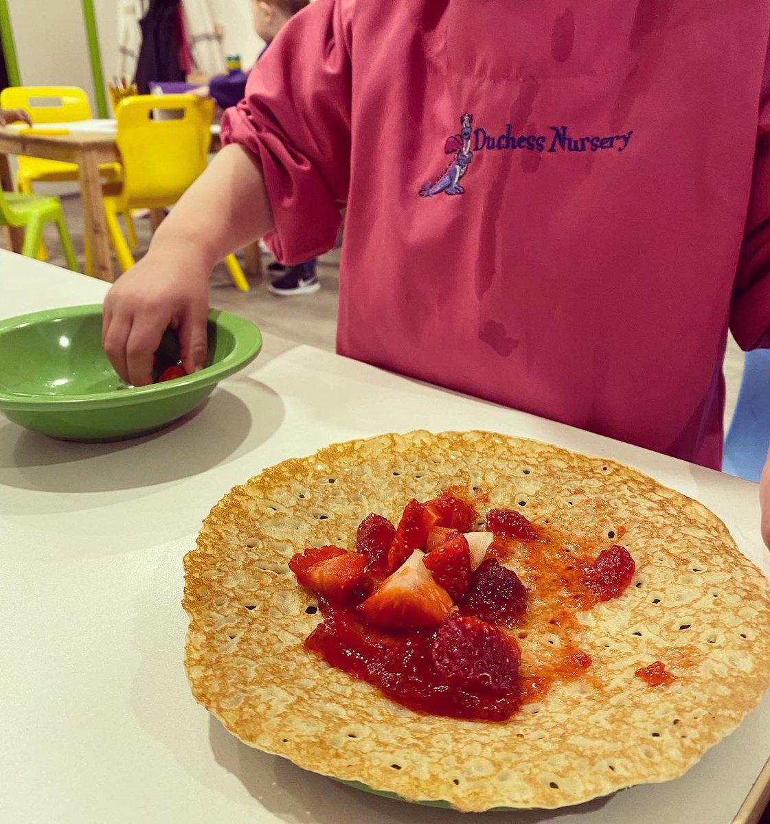 Happy Pancake Day! Duchess children had so much fun personalising their own pancakes with jam and strawberries! Yumyum#chatsworthschools#pancakeday2020 #duchessnursery