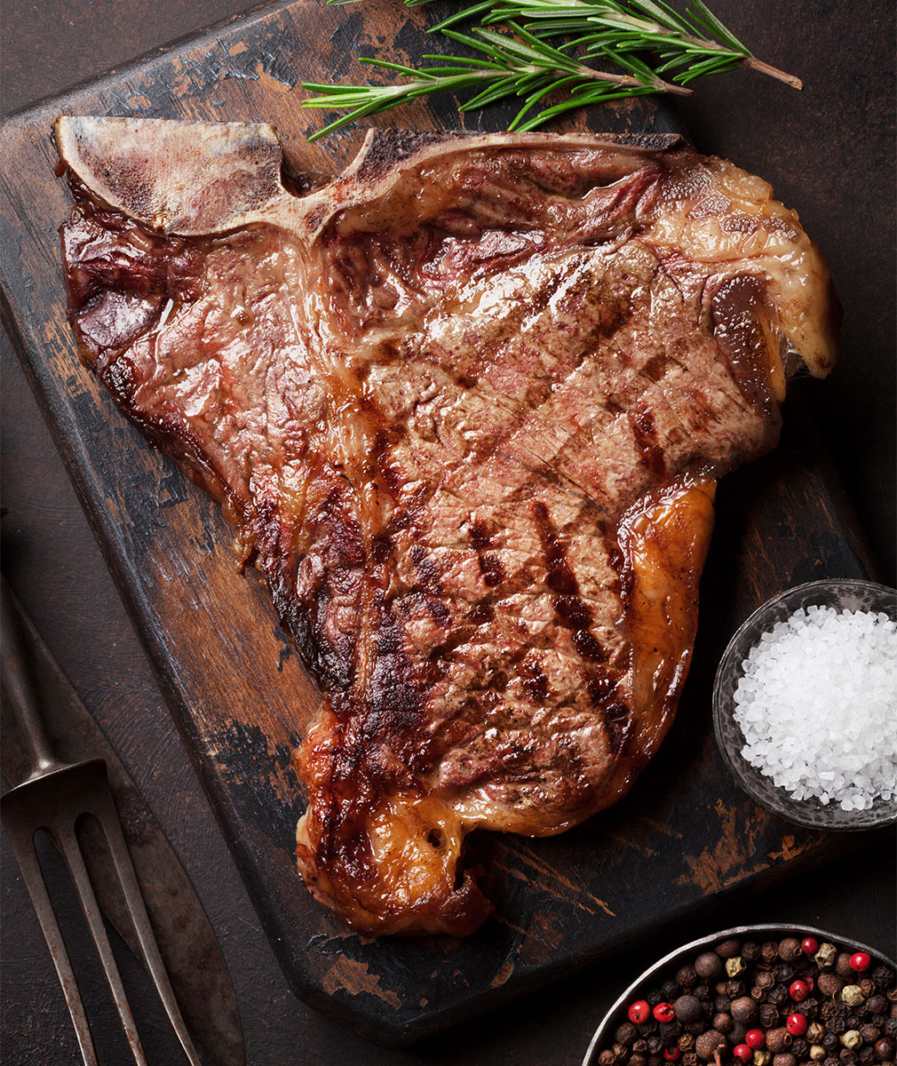 Callaros Steak House tweet media