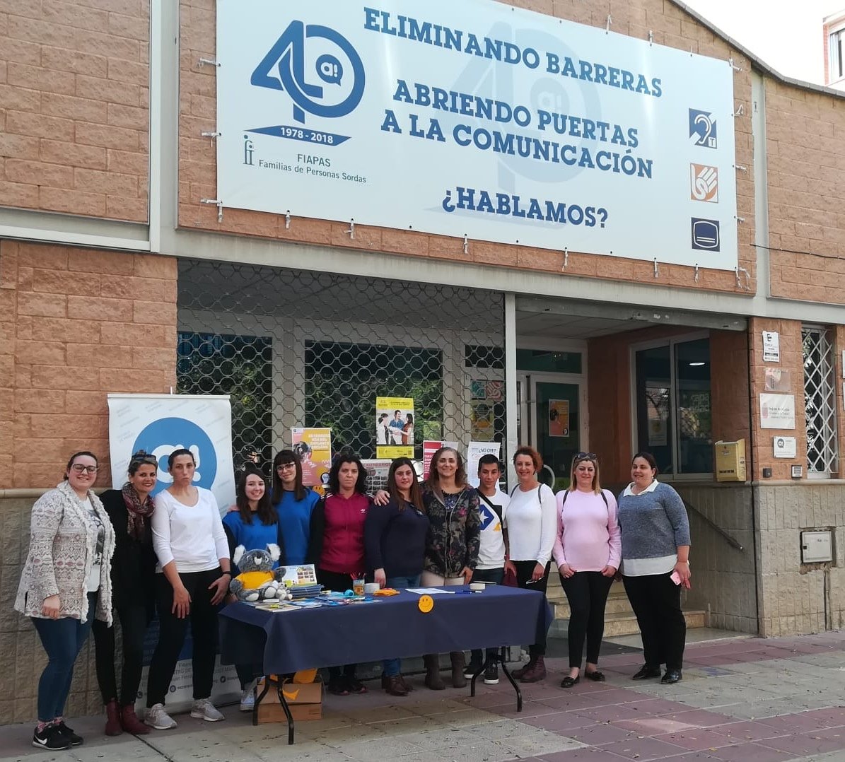 aspanpal's tweet photo. Hoy en @aspanpal celebramos el día internacional del implante coclear. Ponemos nombre propio, experiencias jóvenes implantados https://t.co/zsQGDj1jxX