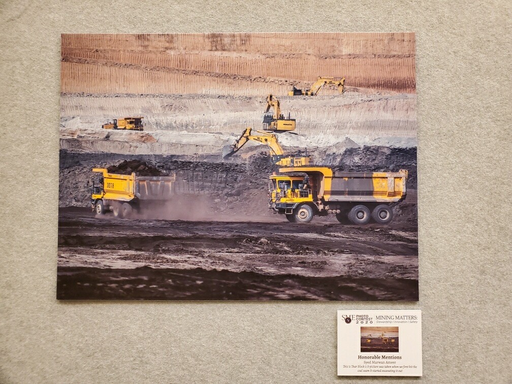 KomatsuMining's tweet image. The photo submissions for the @smecommunity photo contest are looking great! Excited to see Komatsu machines included in a few of the inspiring entries. #MineXchange2020 #mining