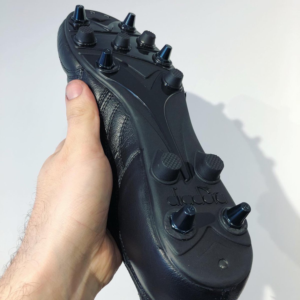 tootsbootsuk's tweet photo. RT to spread awareness that these beautiful @Diadoraofficial boots exist and that we have done a Black Stud Sole Conversion on them 😍 https://t.co/7GWWwO9jwV