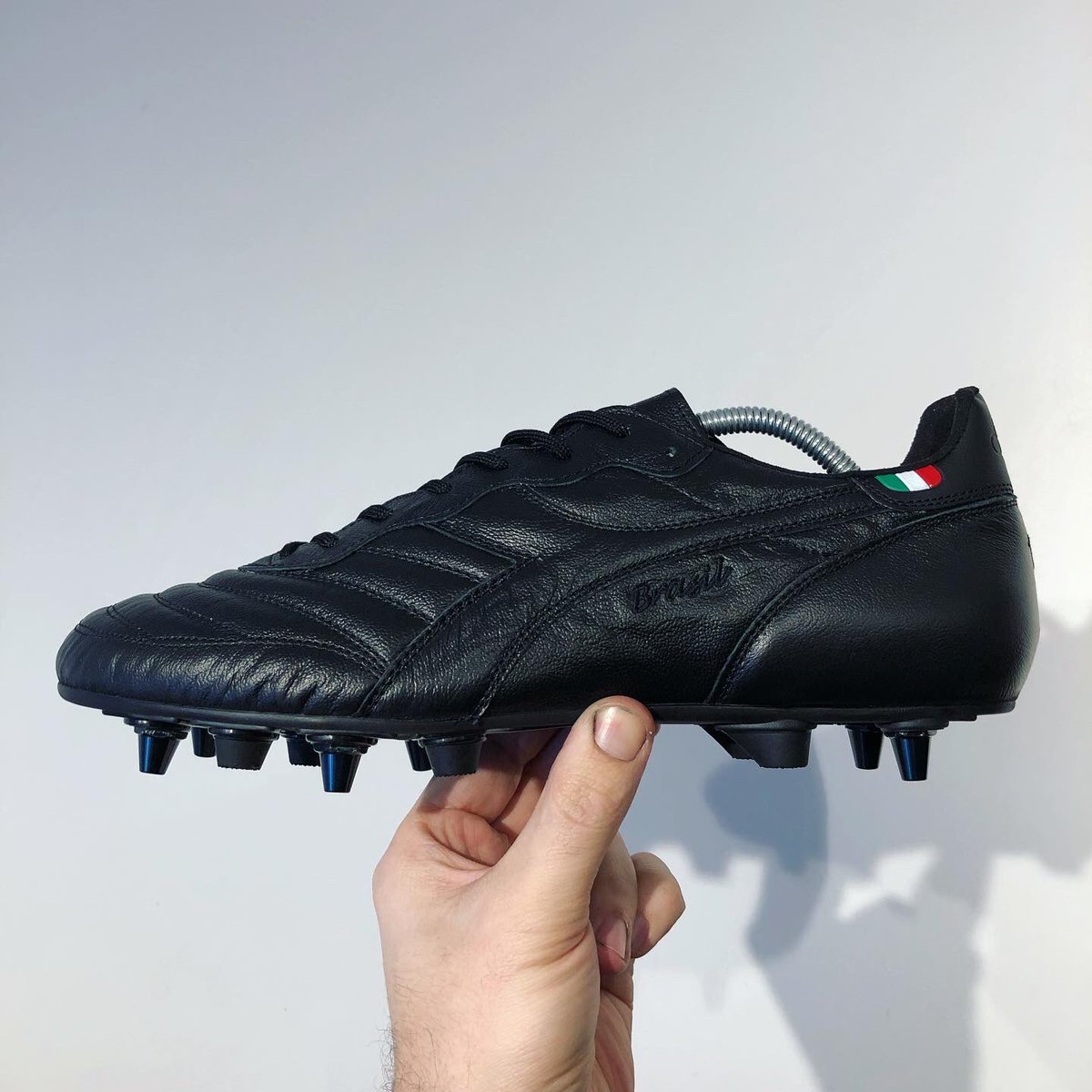 tootsbootsuk's tweet photo. RT to spread awareness that these beautiful @Diadoraofficial boots exist and that we have done a Black Stud Sole Conversion on them 😍 https://t.co/7GWWwO9jwV