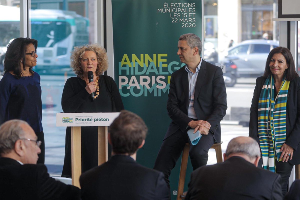 ACORDEBARD's tweet photo. 🚶♀️🚶♂️Priorité #piétons : avec @anne_hidalgo, nous développerons 11 mesures phares en faveur des piétons et de la marche, premier des modes de déplacements à #Paris ! https://t.co/gLa9pOTPX8